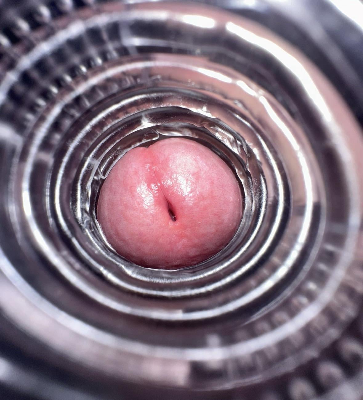 Ballbusting:25M4M, looking for someone who’d enjoy torturing a guys penis inside of a fleshlight with some ginger root 🫚🔥