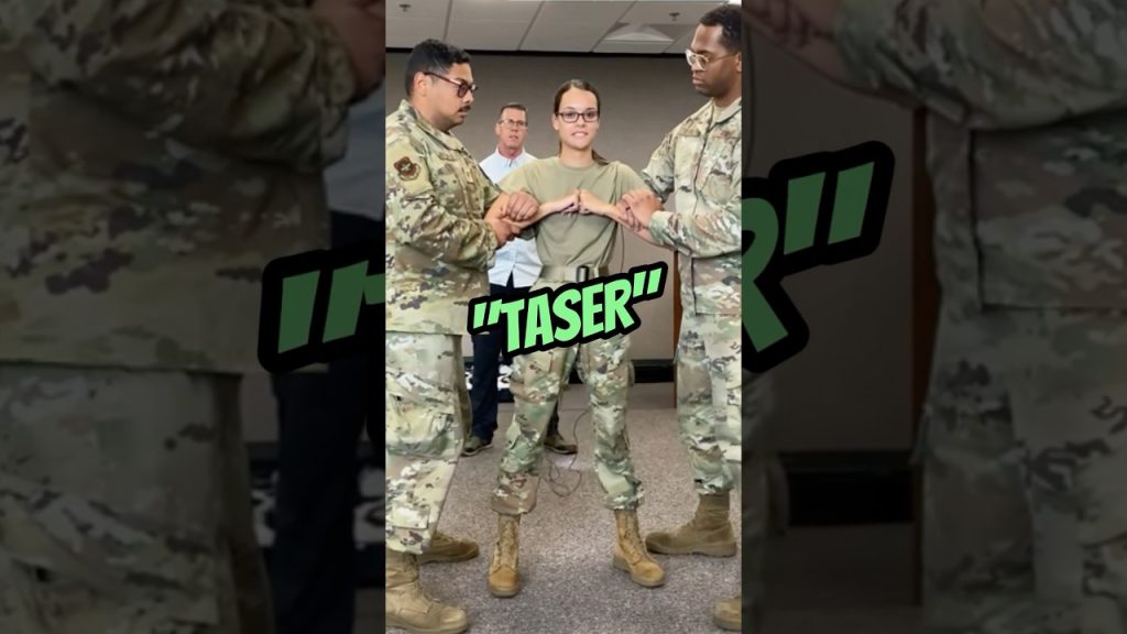 Taser contre. Cette Femme !