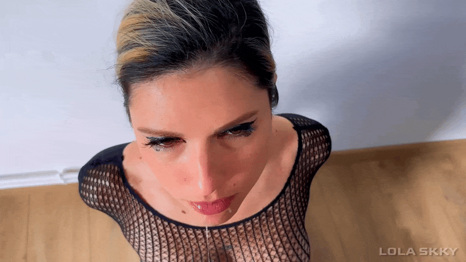 Bondage:Handcuffed behind my back