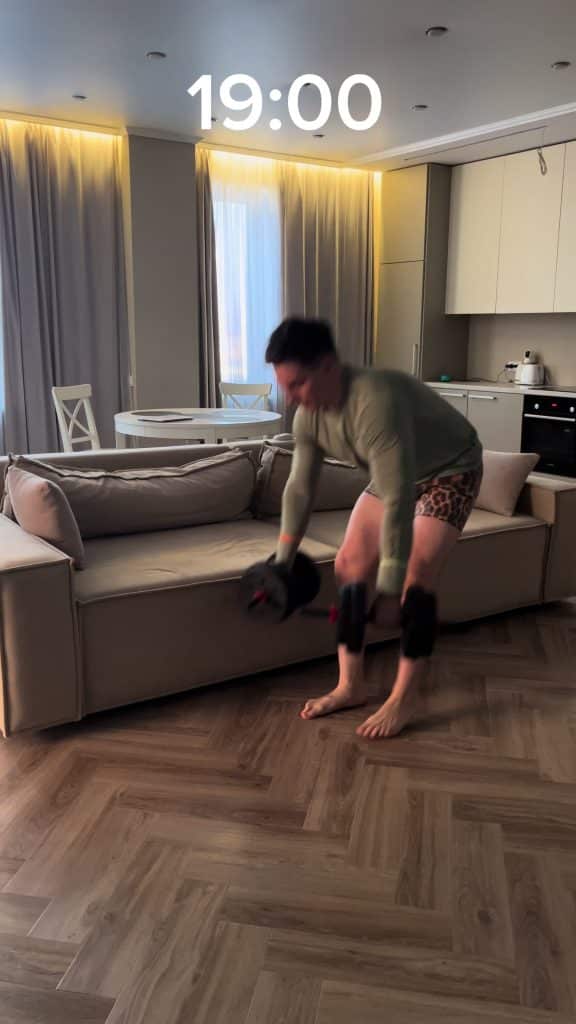 Tiktok (electro-cum): ENTRAÎNEMENT À DOMICILE