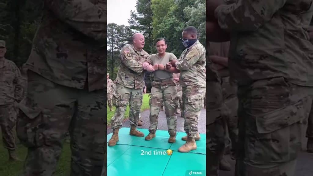 Youtube electro-orgasm: FORMATION TASER MP ARMÉE 😨⚡️